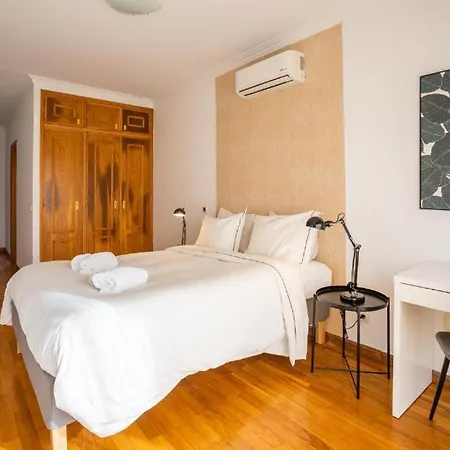 Kubata Hill Gæstehus *