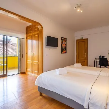 Kubata Hill Affittacamere