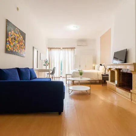 Guest house Kubata Hill Parede